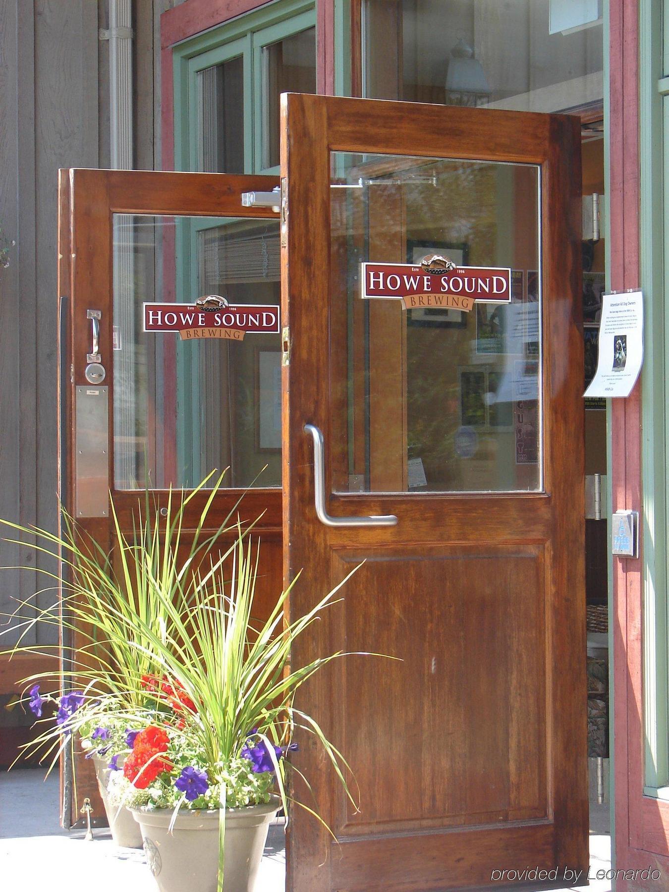 Howe Sound Inn & Brewing Company スカーミッシュ エクステリア 写真