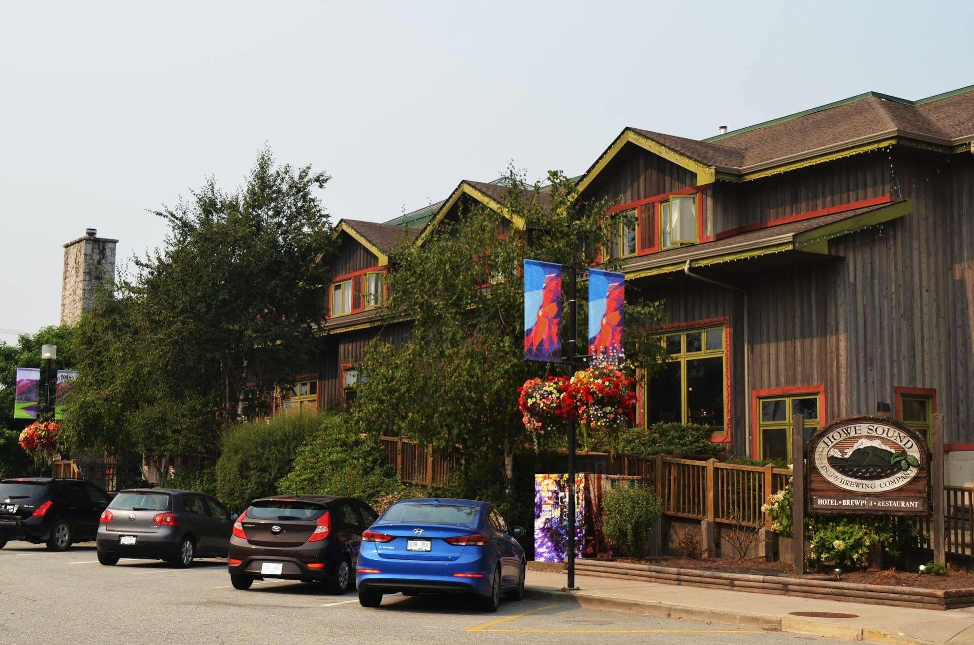 Howe Sound Inn & Brewing Company スカーミッシュ エクステリア 写真