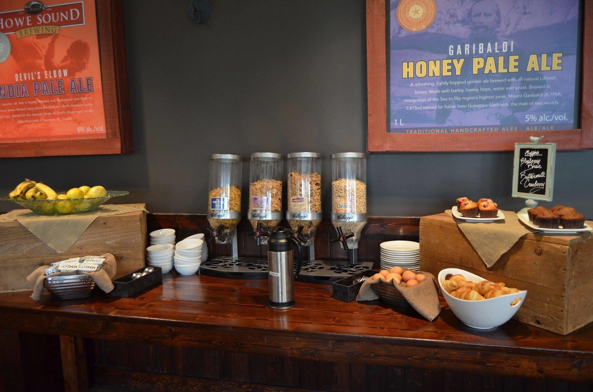 Howe Sound Inn & Brewing Company スカーミッシュ エクステリア 写真